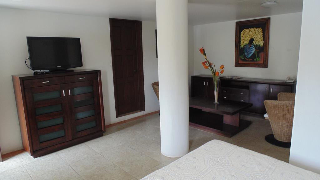 Hotel Hacienda Del Rio Atlixco אטליסקו חדר תמונה